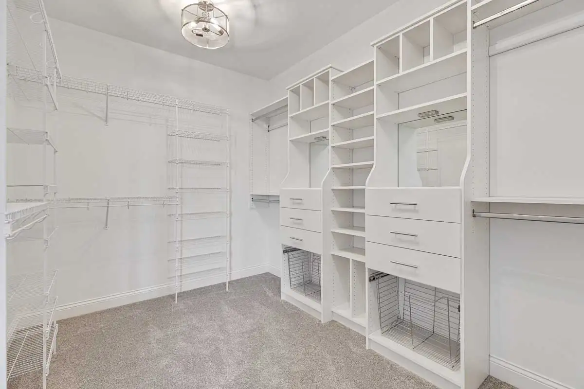 Luxury.Closet.designs.in-your-new-custom-home-Embassy-Construction-1.webp