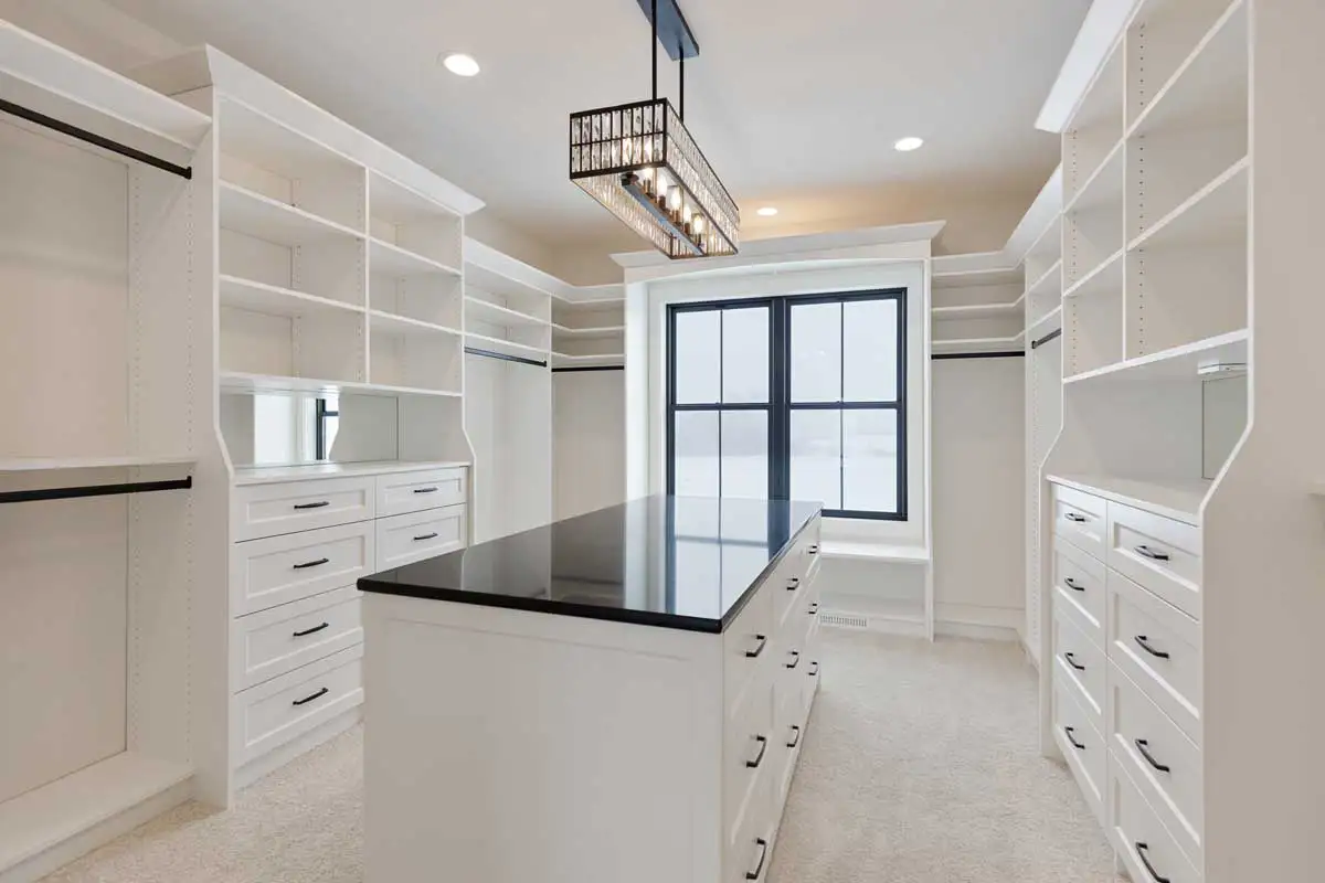 Luxury.Closet.designs.in-your-new-custom-home-Embassy-Construction-2.webp